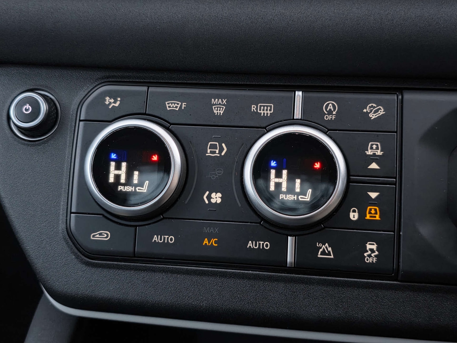 Used Land Rover Defender 2020 for sale - 76681897: Photo 53