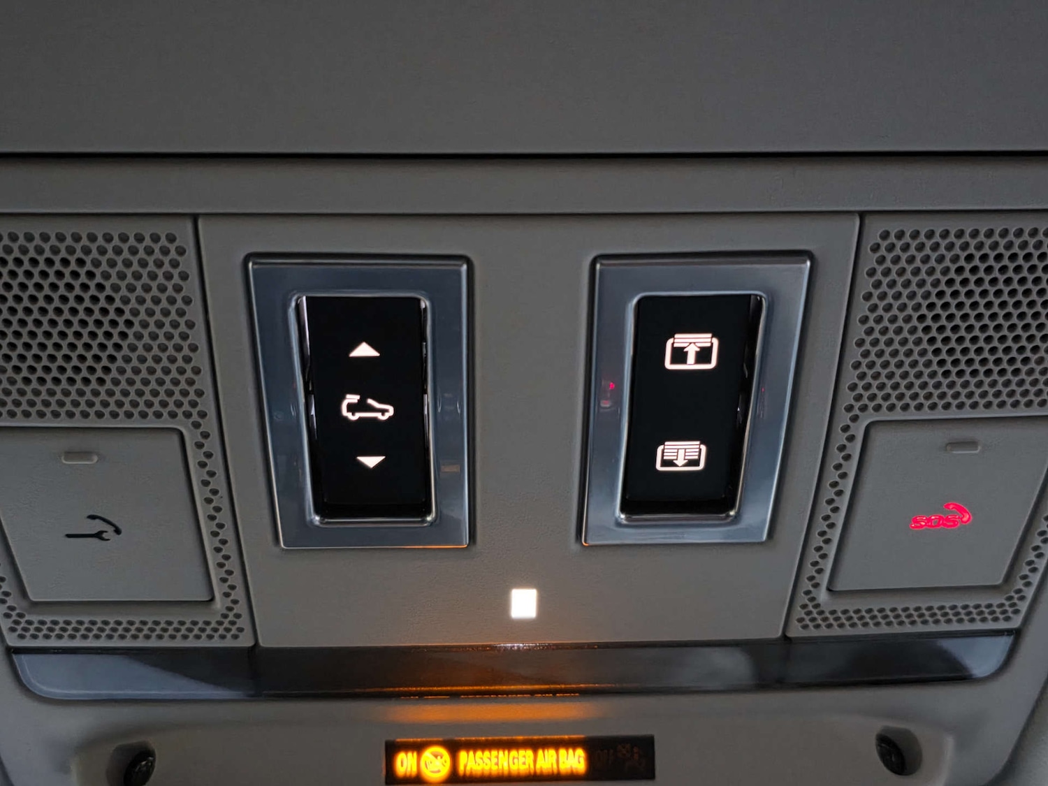 Used Land Rover Defender 2020 for sale - 76681897: Photo 54