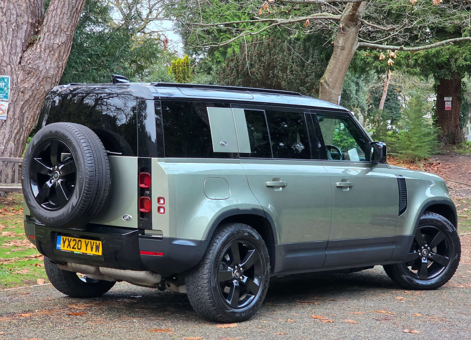 Used Land Rover Defender 2020 for sale - 76681897: Photo 7