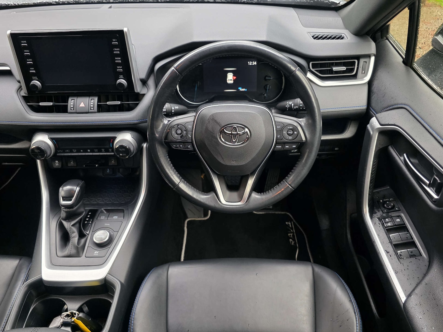 Used Toyota RAV4 2019 for sale - 76588709: Photo 14