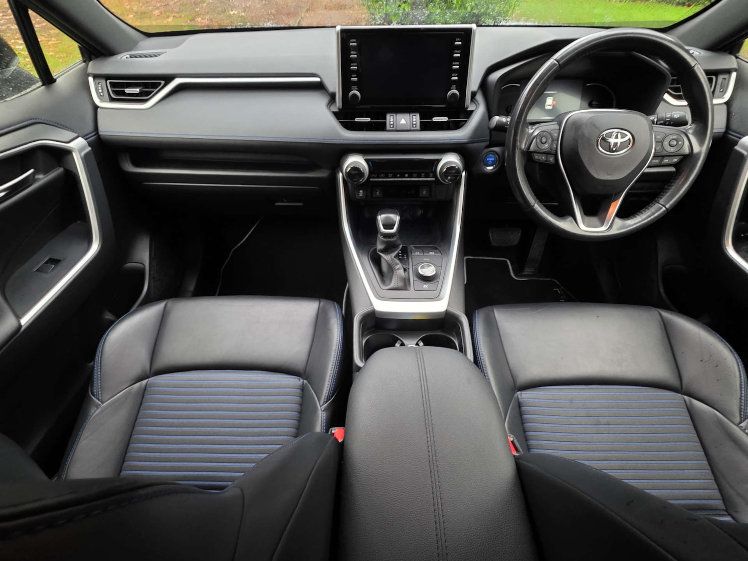 Used Toyota RAV4 2019 for sale - 76588709: Photo 9