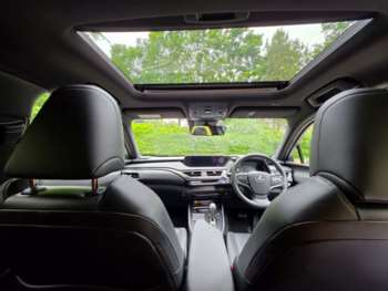 Used Lexus UX 2022 for sale - 74884073: Photo