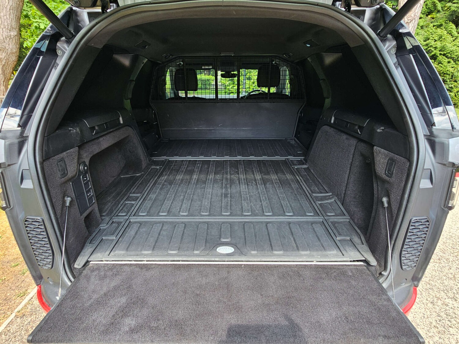 Vehicle 44