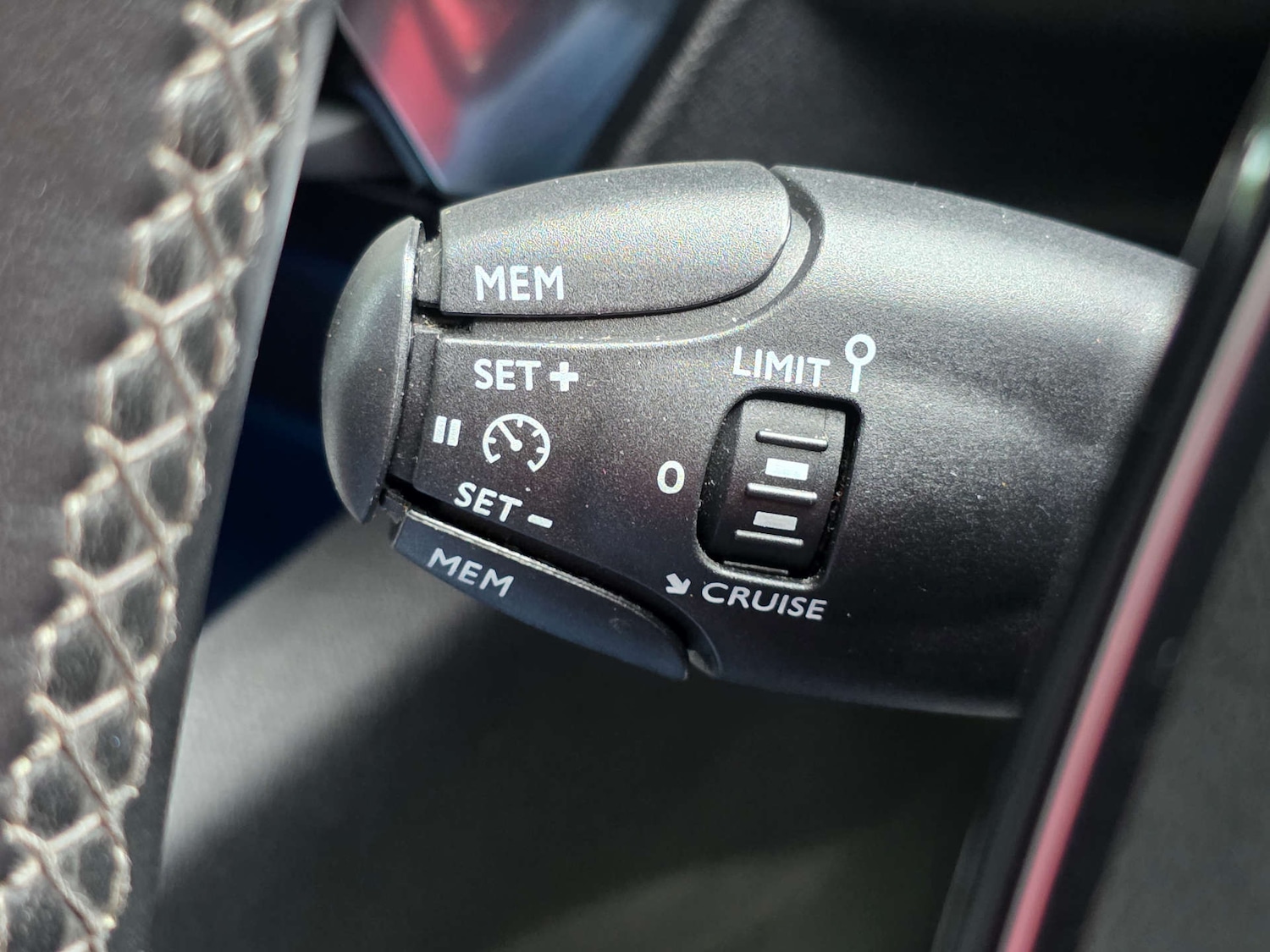 Used Peugeot 3008 2017 for sale - 76354238: Photo 33