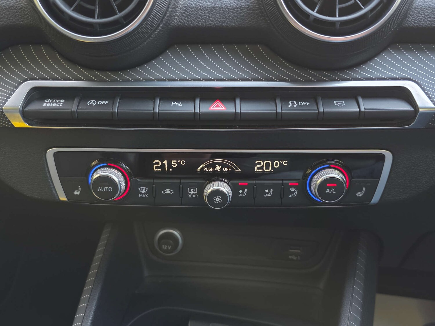 Used Audi Q2 2017 for sale - 77745407: Photo 57