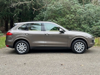 Used Porsche Cayenne 2013 for sale - 75795146: Photo