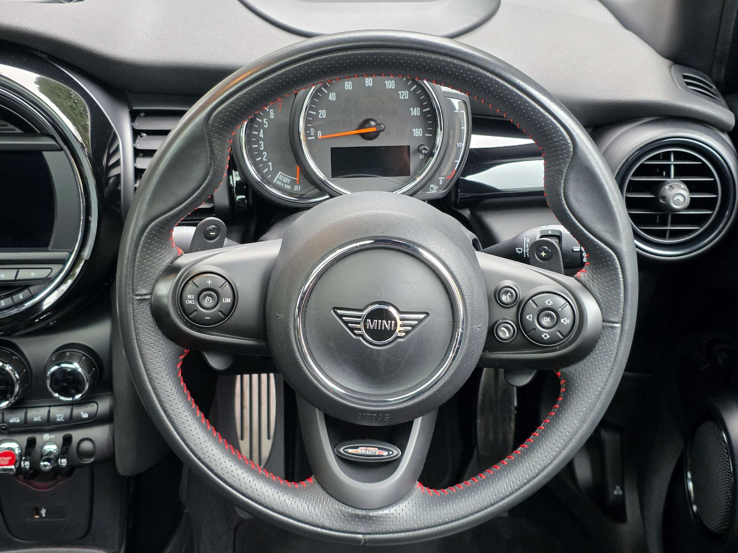 Used MINI Hatch 2019 for sale - 77606780: Photo 14