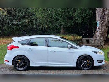 Used Ford Focus 2015 for sale - 76577476: Photo