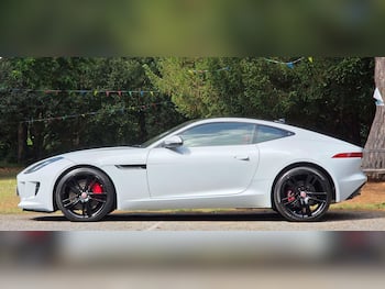 Used Jaguar F-Type 2016 for sale - 79692877: Photo