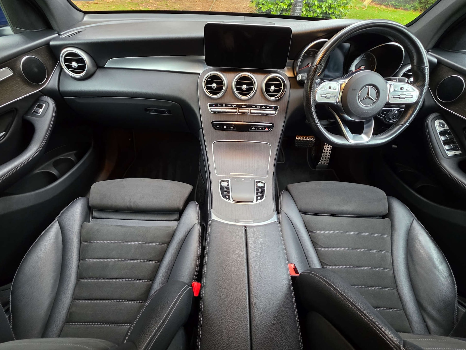 Used Mercedes-Benz GLC 2019 for sale - 76544271: Photo 10