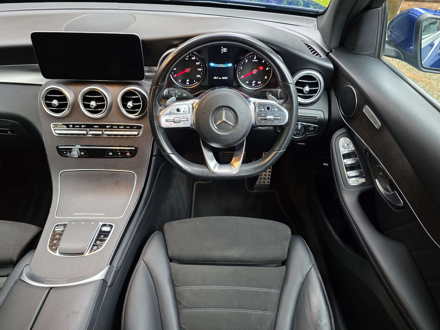 Used Mercedes-Benz GLC 2019 for sale - 76544271: Photo 12