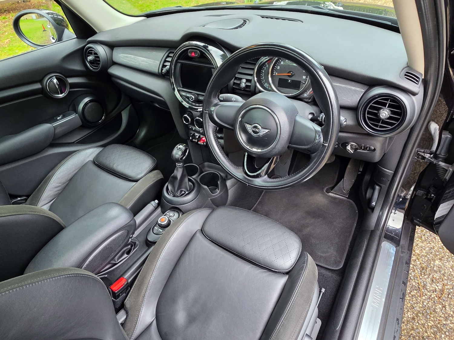 Used MINI Hatch 2018 for sale - 77621872: Photo 13