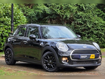 Used MINI Hatch 2018 for sale - 77621872: Photo