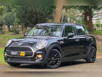 Used MINI Hatch 2018 for sale - 77621872: Photo