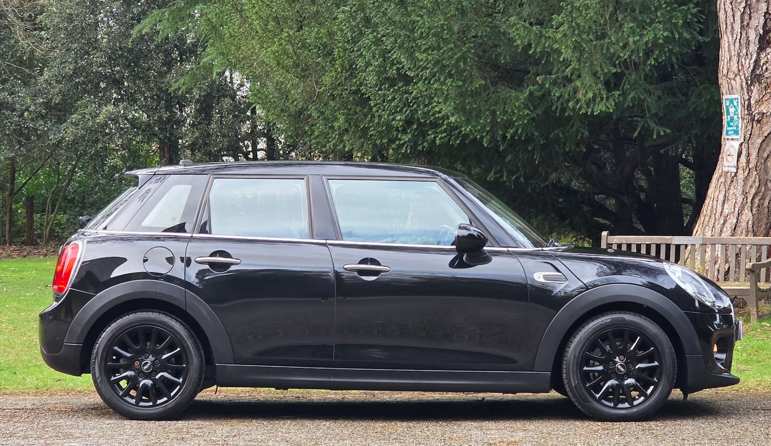 Used MINI Hatch 2018 for sale - 77621872: Photo 5