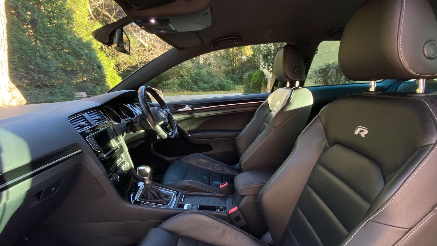 Used Volkswagen Golf 2016 for sale - 76640005: Photo 11