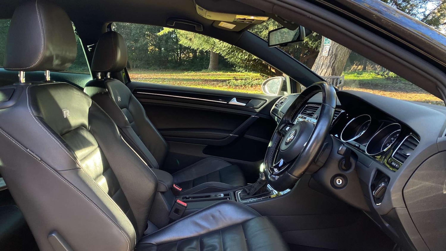 Used Volkswagen Golf 2016 for sale - 76640005: Photo 18