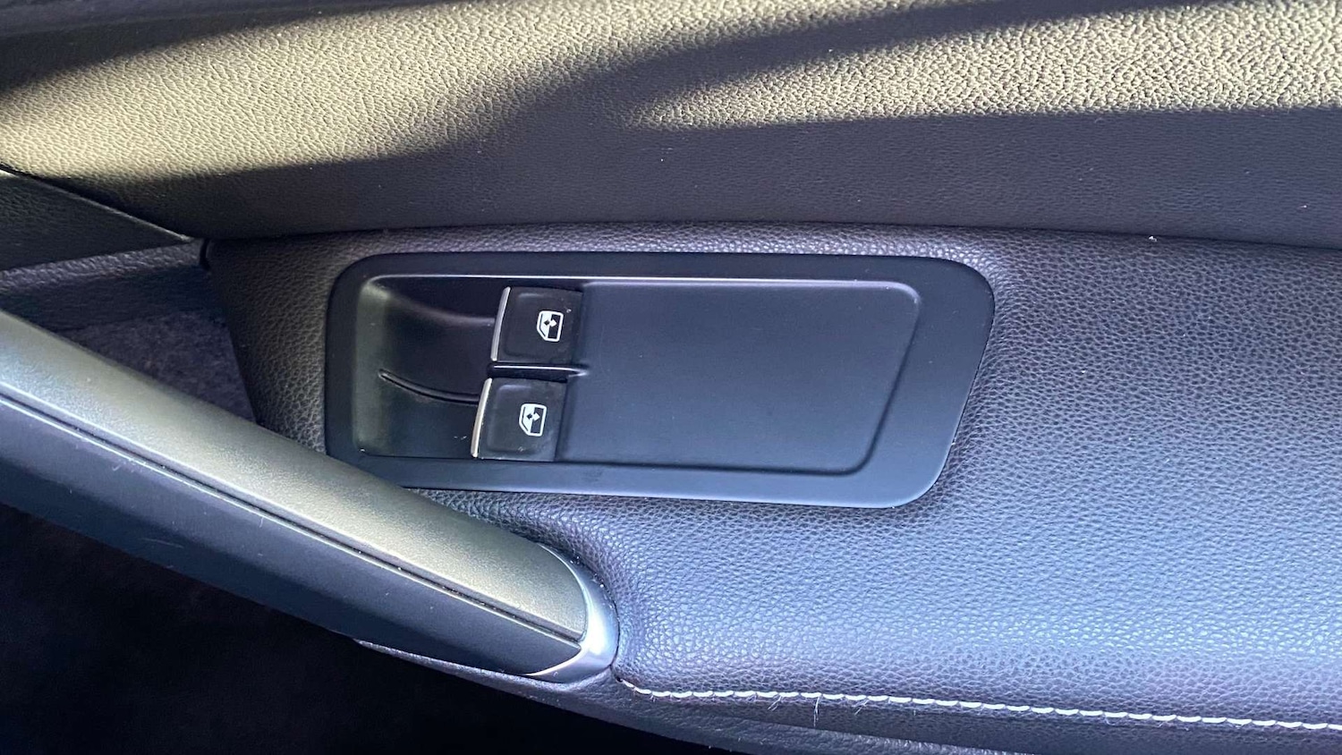 Used Volkswagen Golf 2016 for sale - 76640005: Photo 24