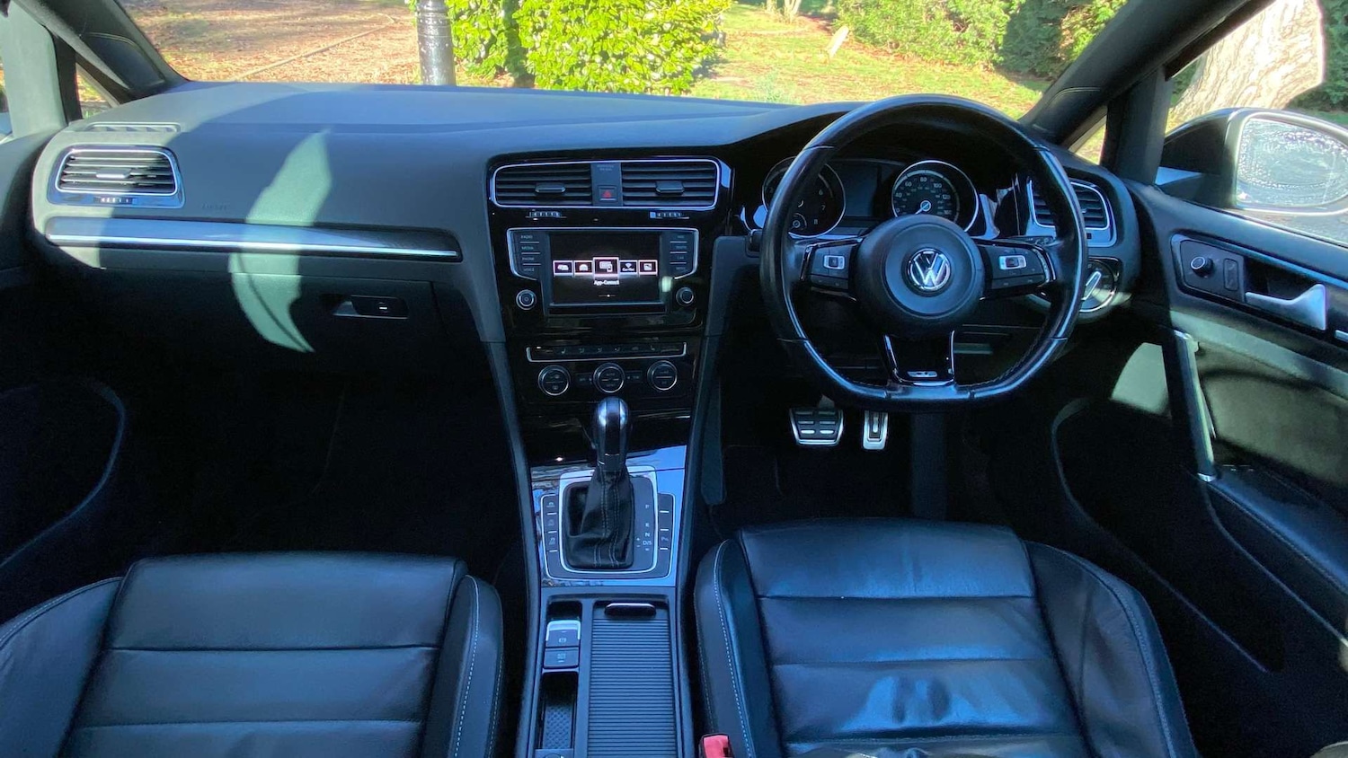 Used Volkswagen Golf 2016 for sale - 76640005: Photo 8