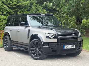 Used Land Rover Defender 2021 for sale - 79284958: Photo