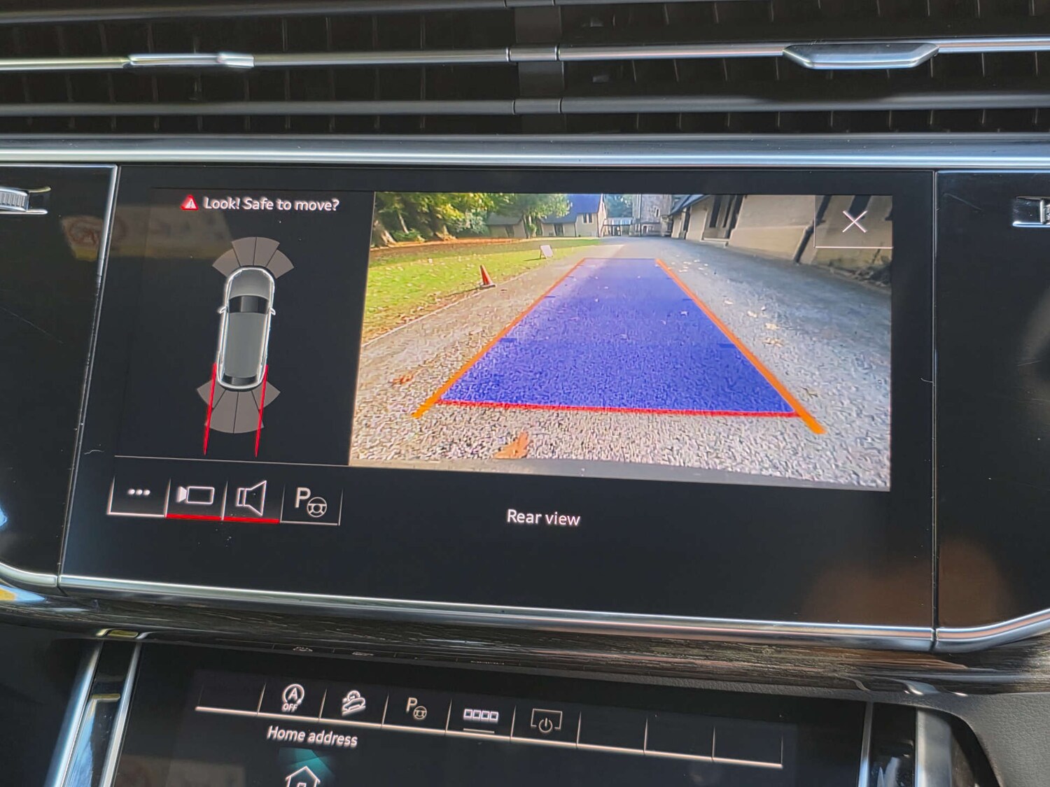 Used Audi Q8 2022 for sale - 76611725: Photo 50