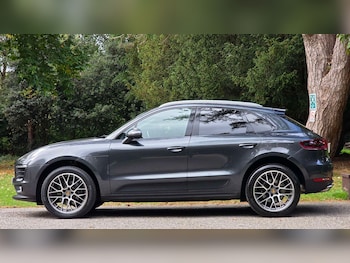 Used Porsche Macan 2017 for sale - 76253818: Photo 4