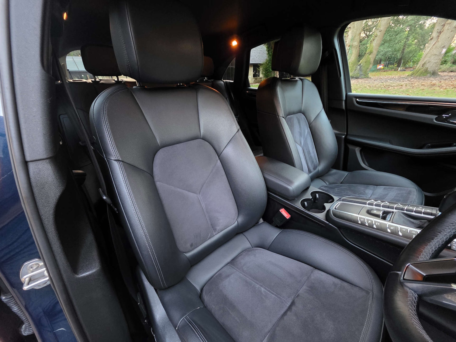 Used Porsche Macan 2015 for sale - 76894461: Photo 32