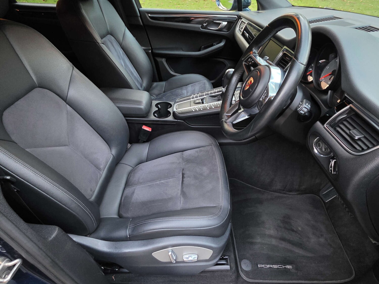 Used Porsche Macan 2015 for sale - 76894461: Photo 33