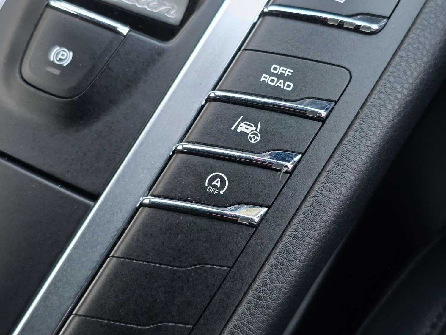 Used Porsche Macan 2015 for sale - 76985167: Photo 37