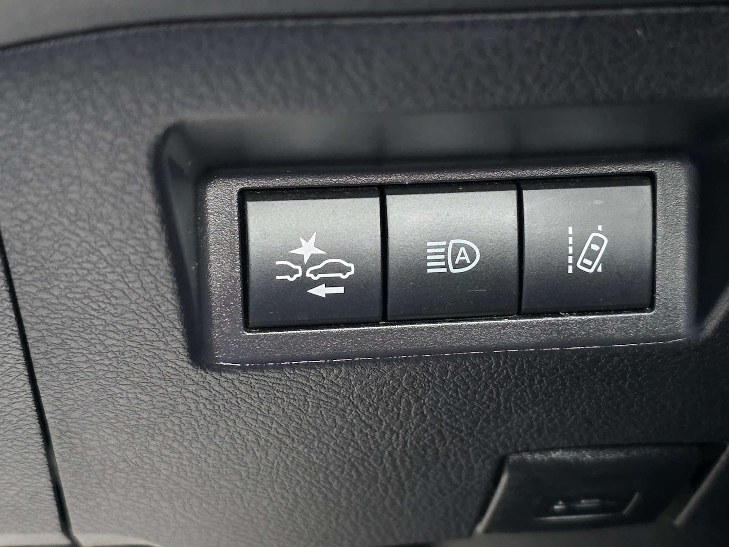 Used Toyota Yaris 2018 for sale - 76422510: Photo 29