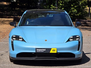 Used Porsche Taycan 2022 for sale - 79343878: Photo