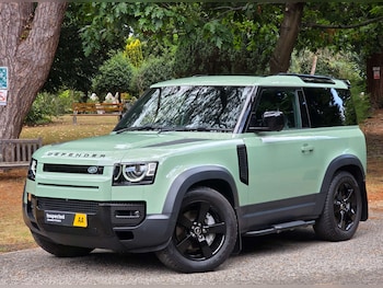 Used Land Rover Defender 2023 for sale - 75830369: Photo