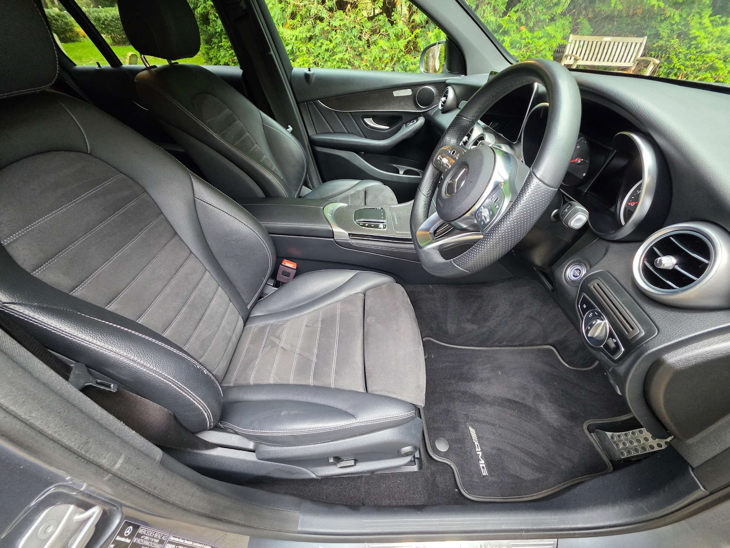 Used Mercedes-Benz GLC 2020 for sale - 76220604: Photo 14