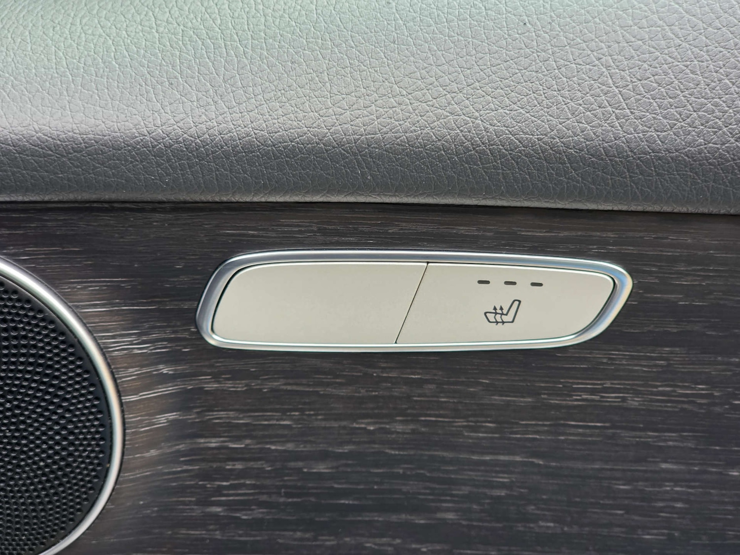 Used Mercedes-Benz GLC 2020 for sale - 76220604: Photo 18