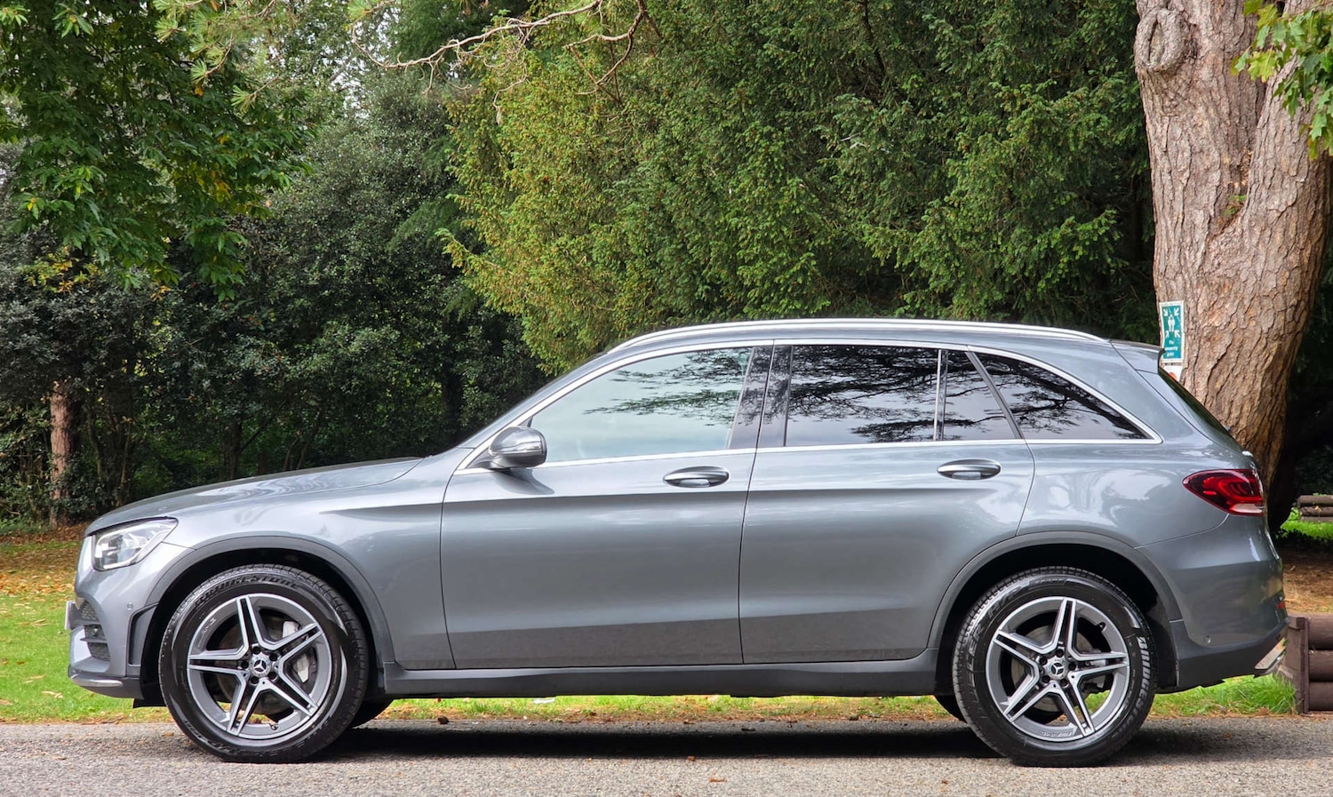 Used Mercedes-Benz GLC 2020 for sale - 76220604: Photo 3