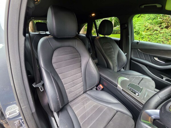 Used Mercedes-Benz GLC 2020 for sale - 76220604: Photo 31