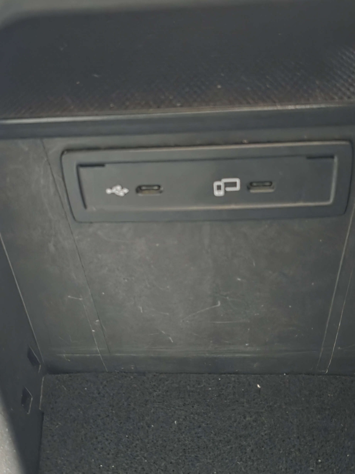 Used Mercedes-Benz GLC 2020 for sale - 76220604: Photo 35