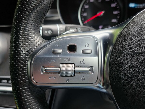 Used Mercedes-Benz GLC 2020 for sale - 76220604: Photo 37