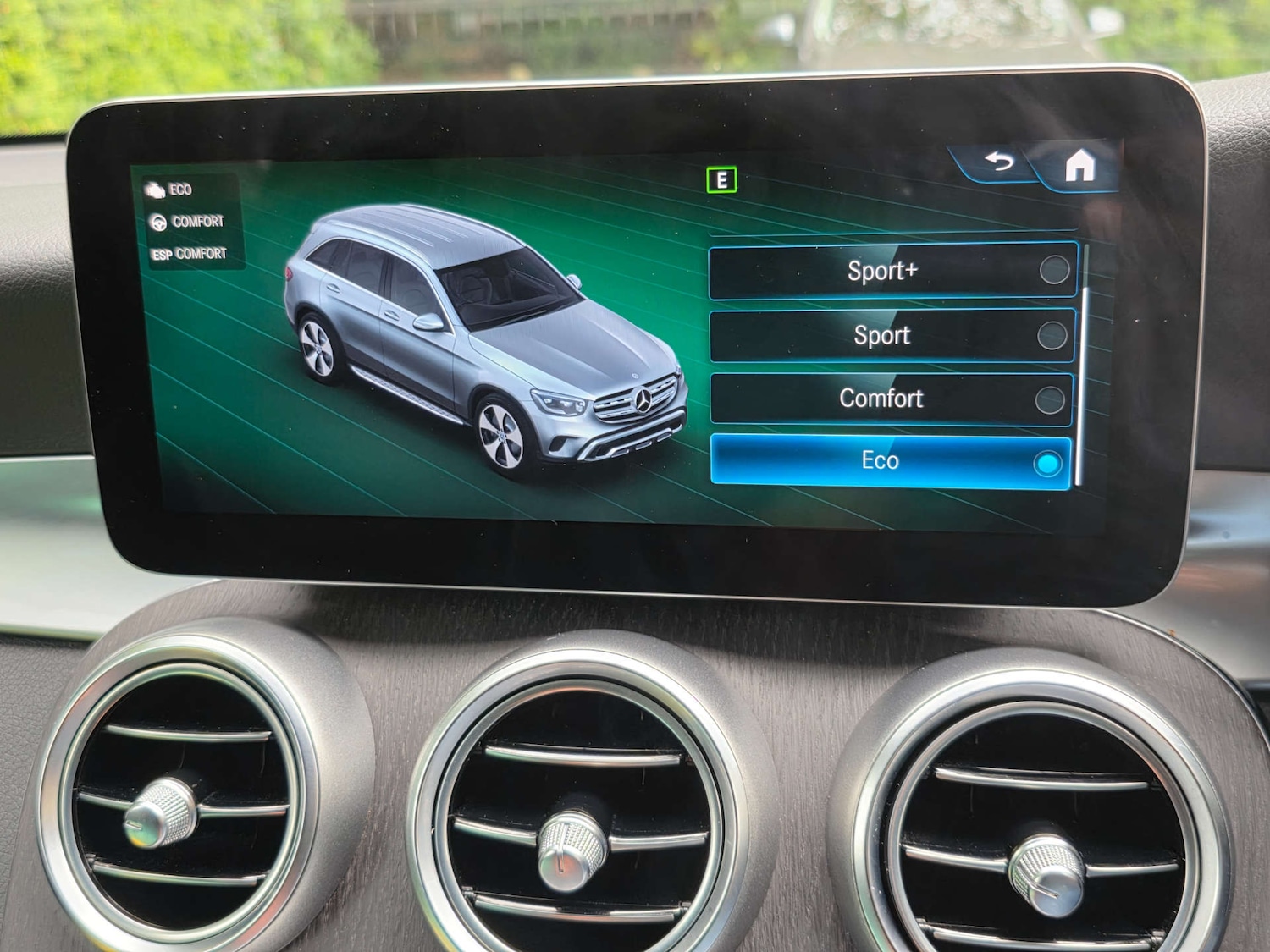 Used Mercedes-Benz GLC 2020 for sale - 76220604: Photo 53