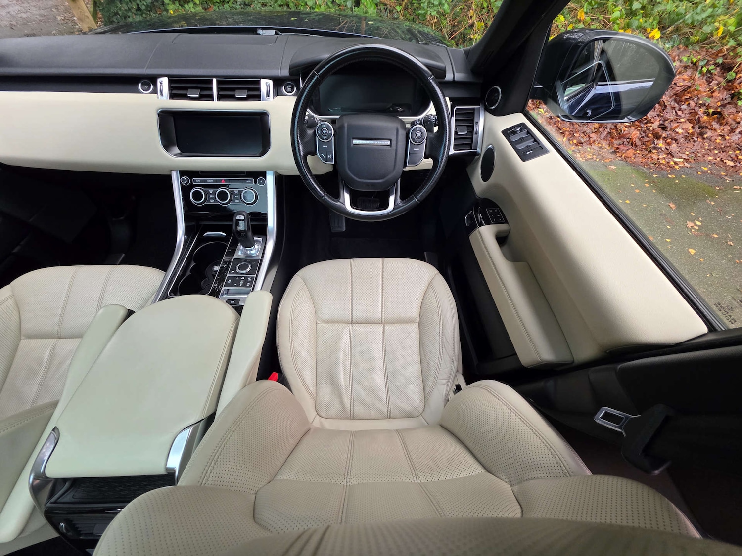 Used Land Rover Range Rover Sport 2017 for sale - 76985174: Photo 51