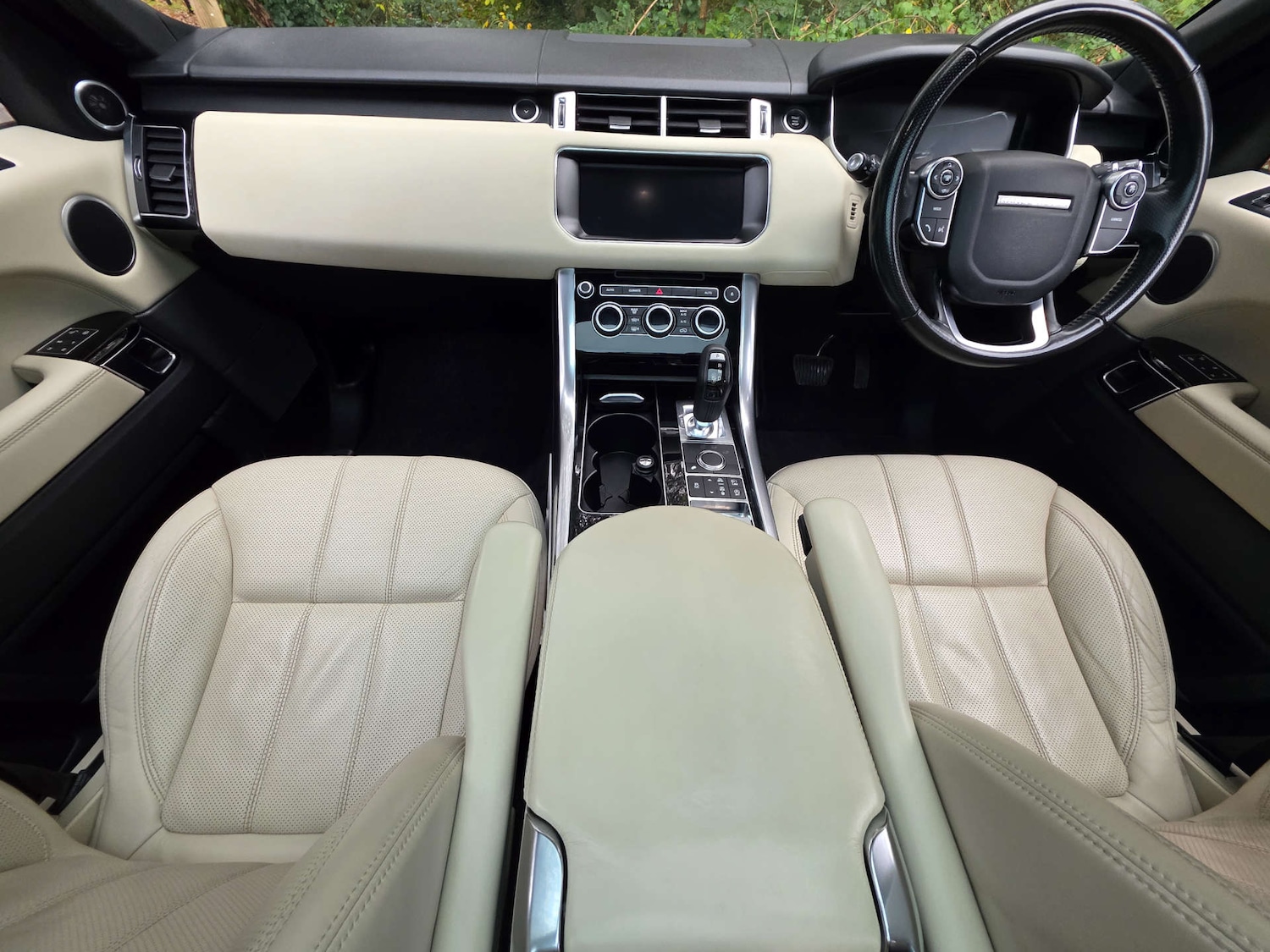 Used Land Rover Range Rover Sport 2017 for sale - 76985174: Photo 9