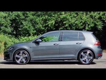 Used Volkswagen Golf 2019 for sale - 74805964: Photo