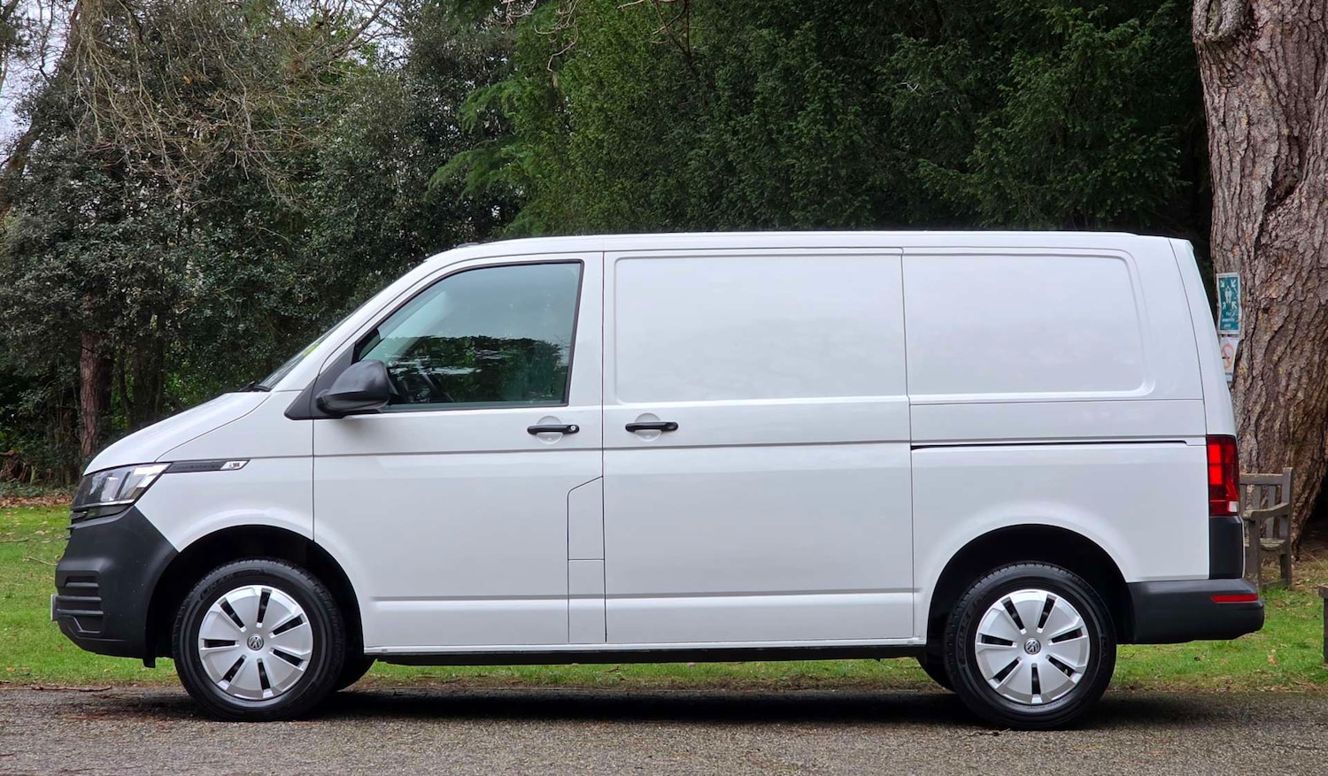 Used Volkswagen Transporter 2022 for sale - 77310960: Photo 4