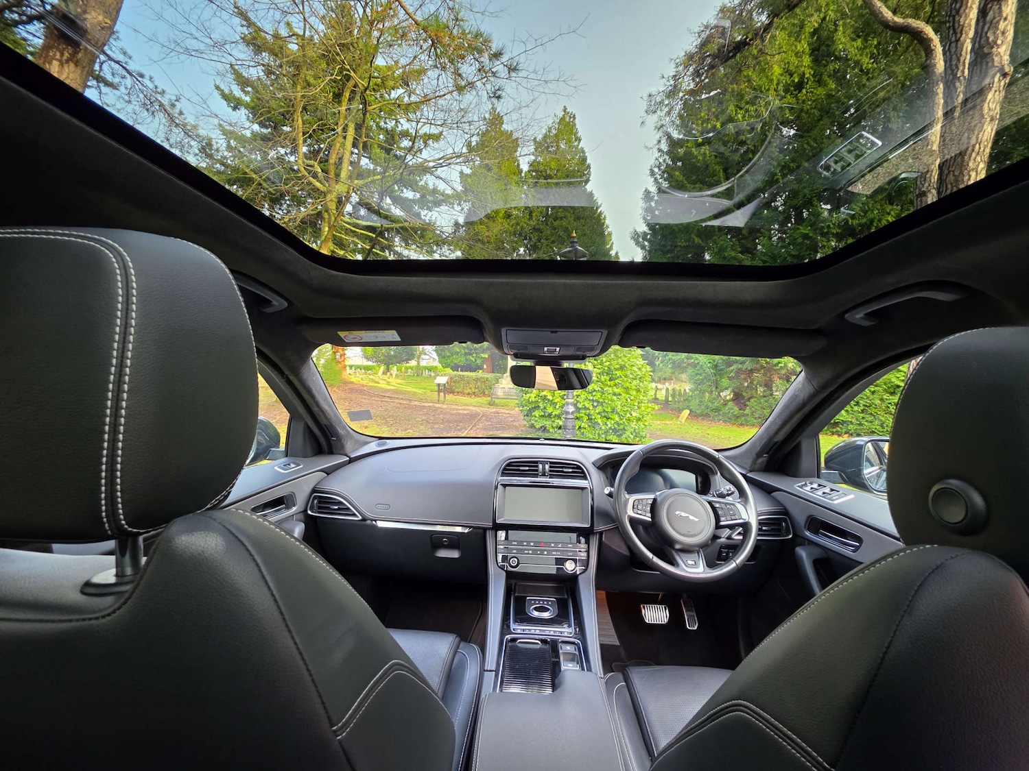 Used Jaguar F-Pace 2019 for sale - 77105767: Photo 3