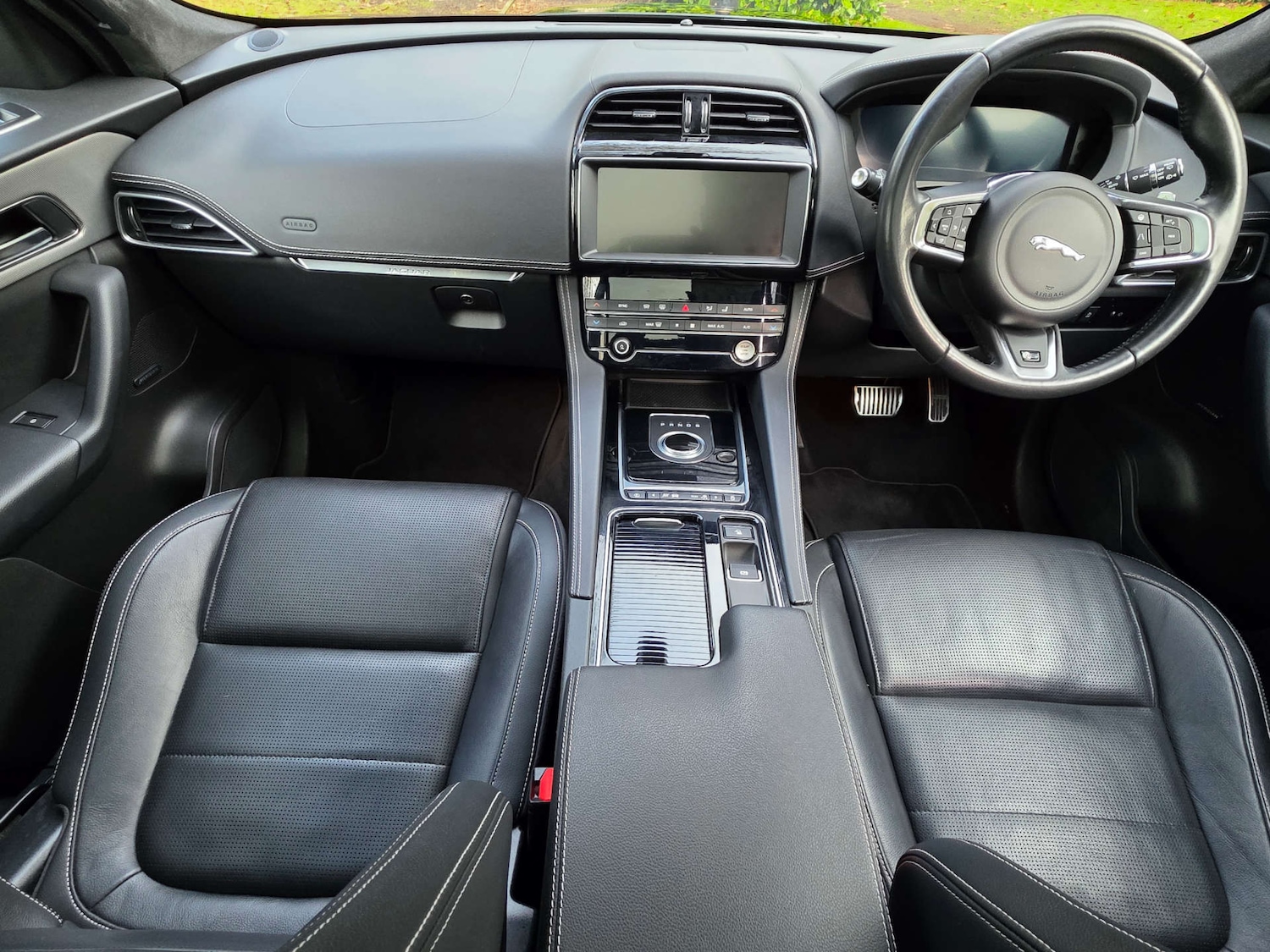 Used Jaguar F-Pace 2019 for sale - 77105767: Photo 9