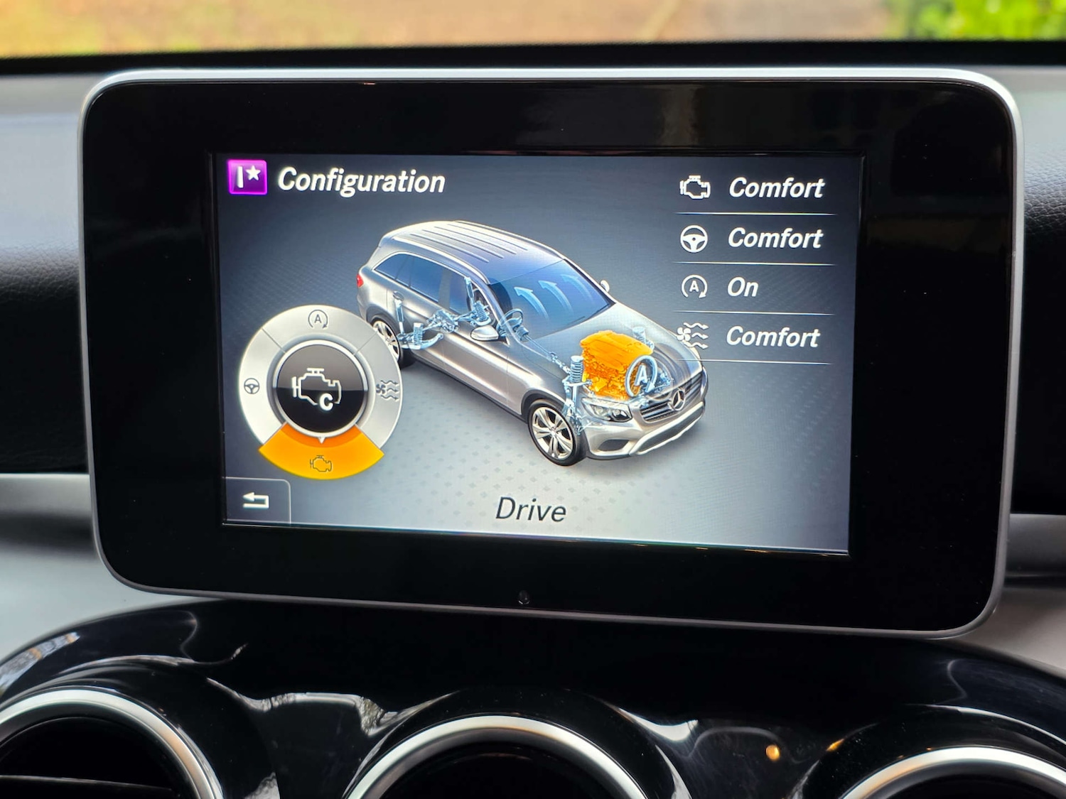 Used Mercedes-Benz GLC 2018 for sale - 76985172: Photo 18