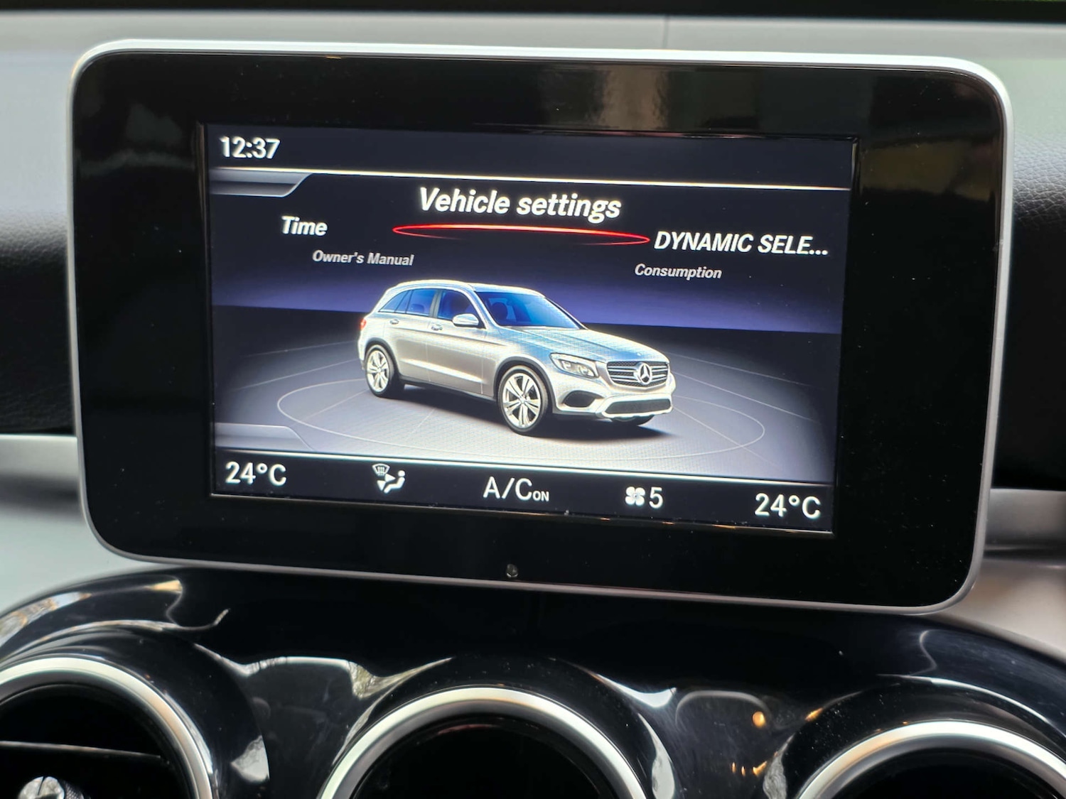 Used Mercedes-Benz GLC 2018 for sale - 76985172: Photo 21