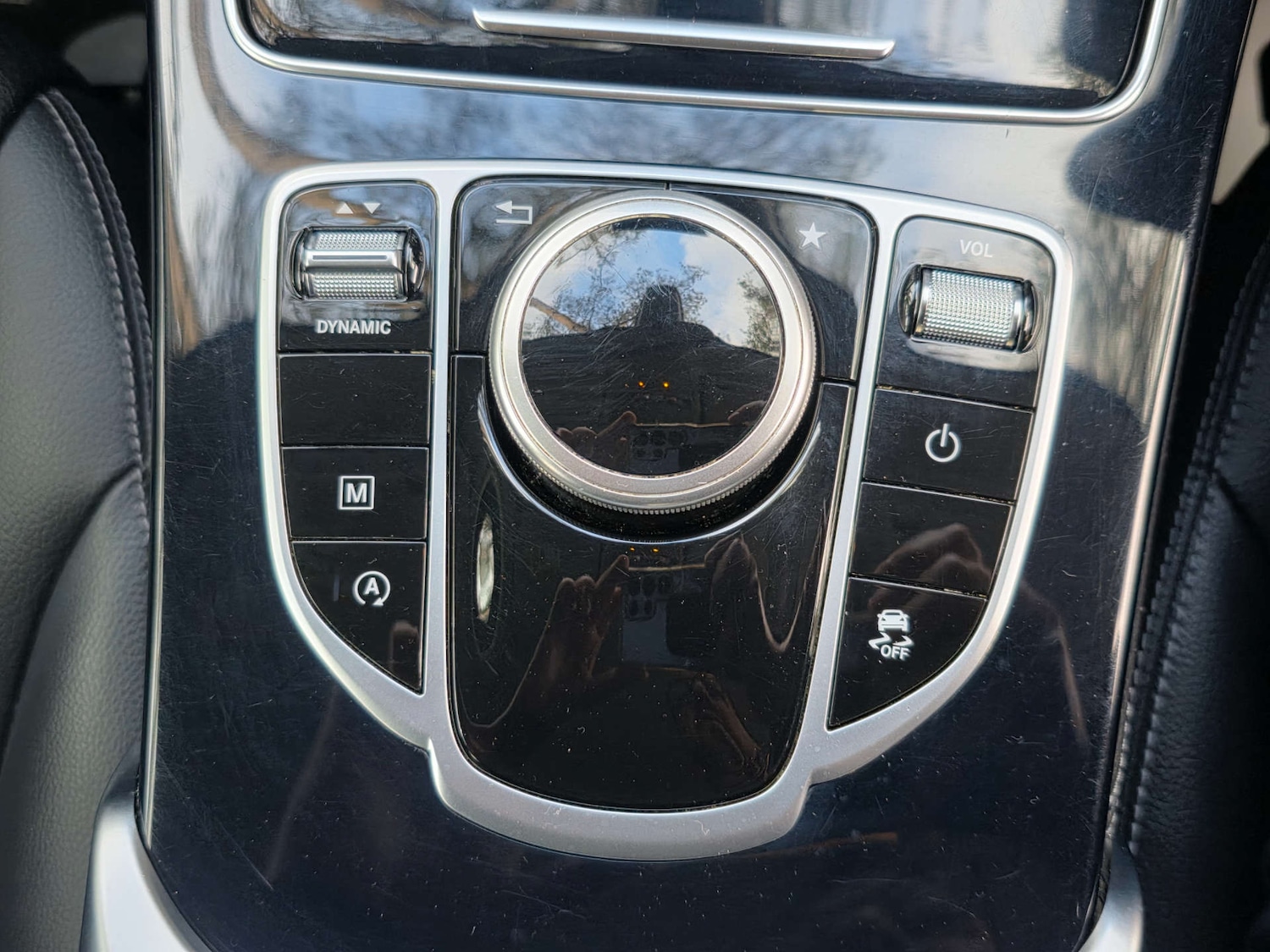 Used Mercedes-Benz GLC 2018 for sale - 76985172: Photo 31