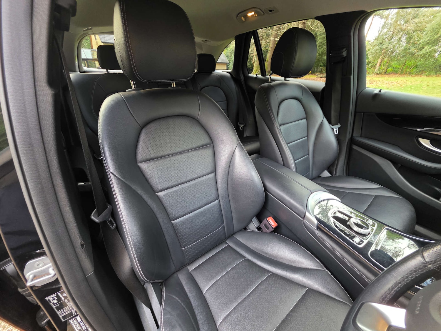 Used Mercedes-Benz GLC 2018 for sale - 76985172: Photo 40