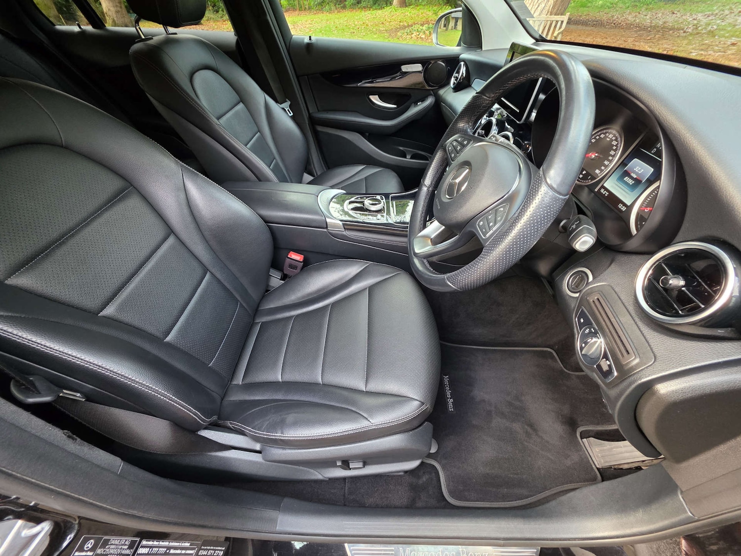 Used Mercedes-Benz GLC 2018 for sale - 76985172: Photo 42